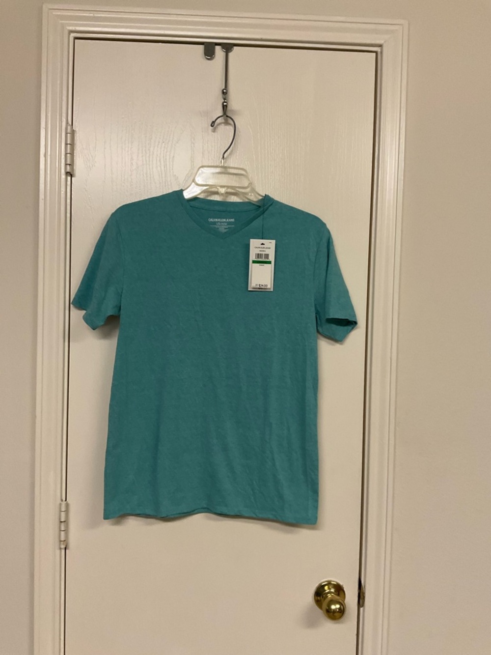 🌺$3.00 final price-Calvin Klein Kids Teal V-Neck Short Sleeve Tee